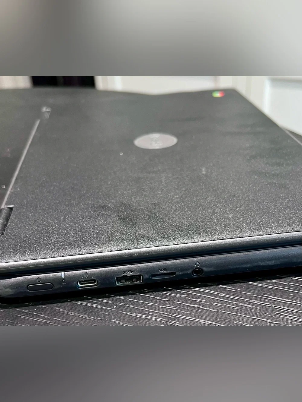 Renewed Dell Chromebook 11 3100 2-in-1 Touchscreen Laptop w/ Japanese Keyboard